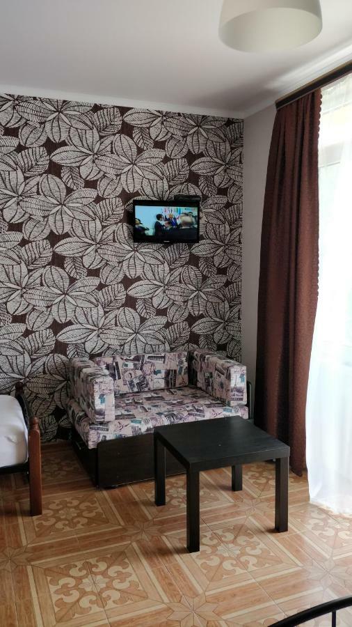 Tikhaya Gavan Guest House Gagra Exterior foto